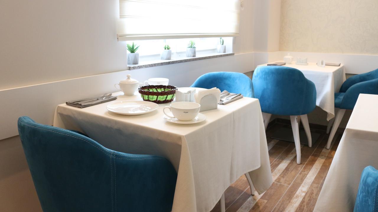Hotel Admiral Prizren Bagian luar foto