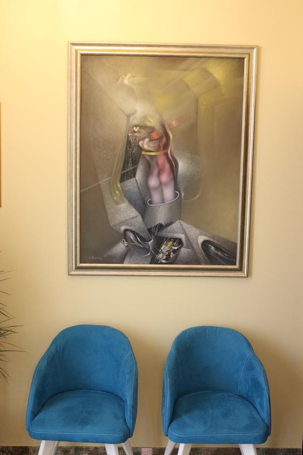 Hotel Admiral Prizren Bagian luar foto