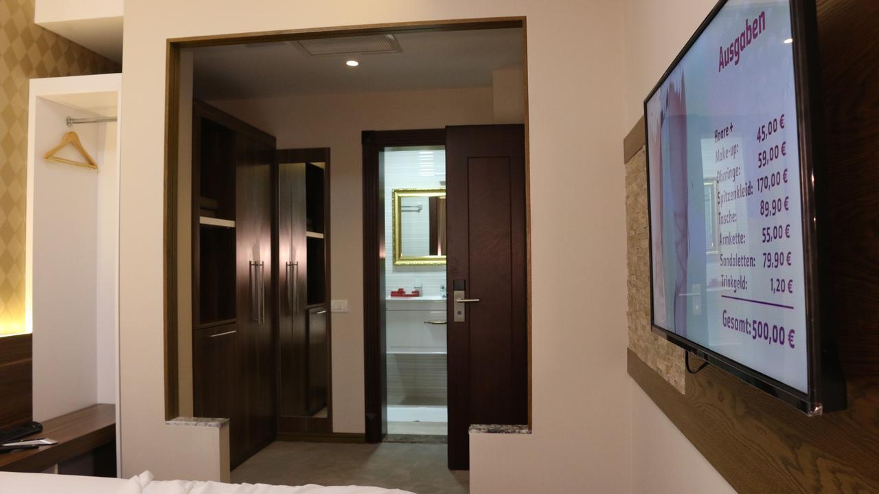 Hotel Admiral Prizren Bagian luar foto