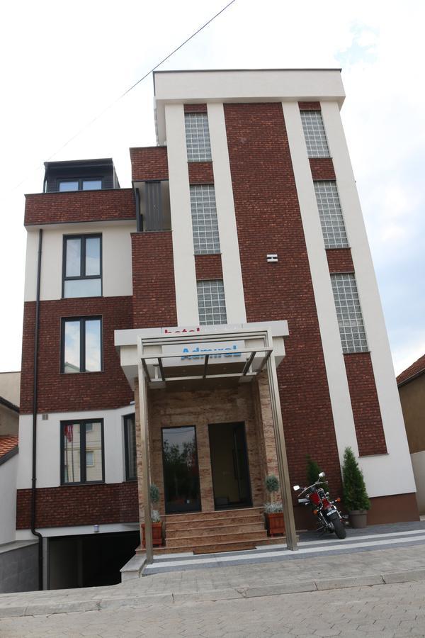 Hotel Admiral Prizren Bagian luar foto