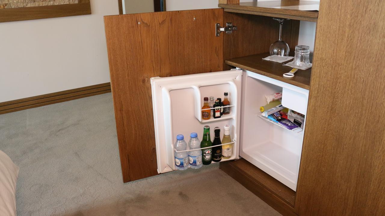 Hotel Admiral Prizren Bagian luar foto